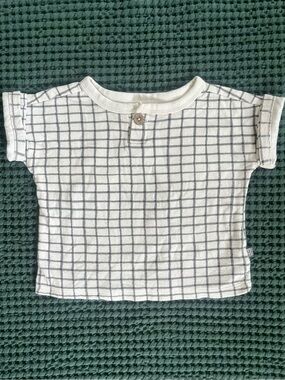 Modern Moments 100% Organic Cotton Shirt with Gray Grid Pattern